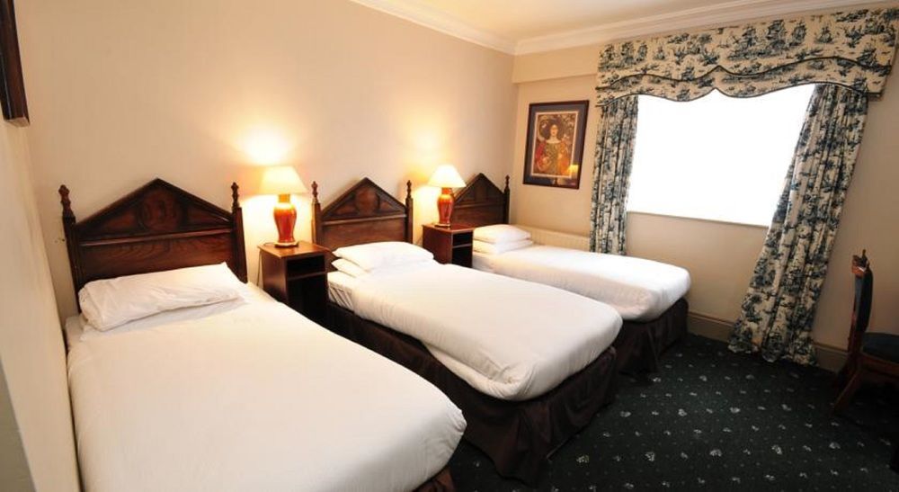The Residence Hotel Γκάλγουεϊ Εξωτερικό φωτογραφία